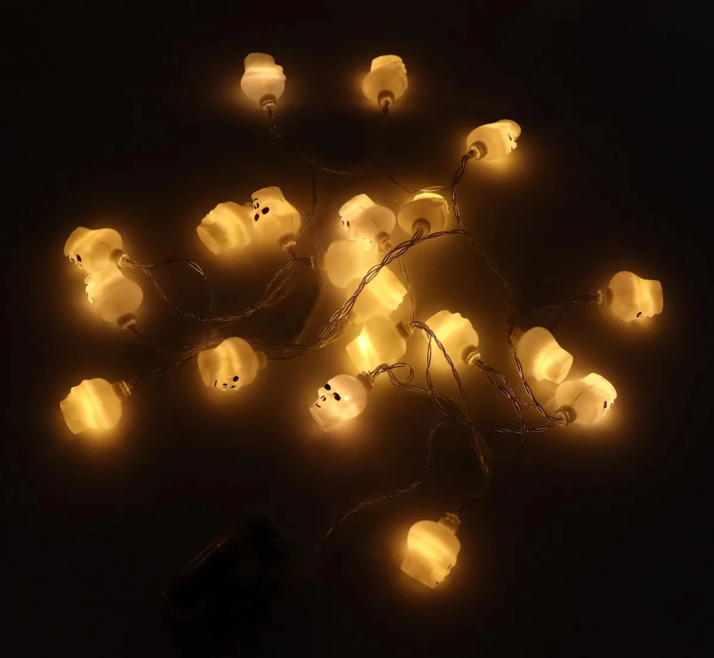 Guirnalda Led 20 Luces Calavera/Craneo 3.20M Pila Aa Calida