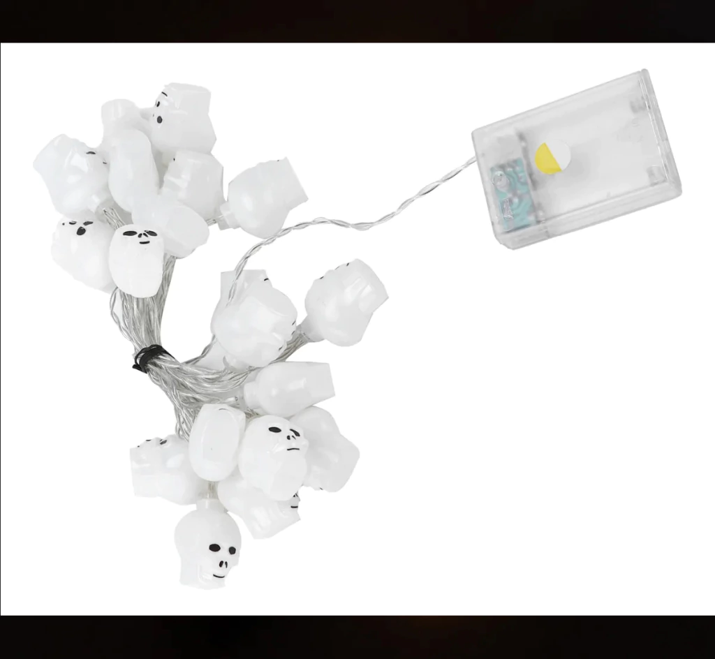 Guirnalda Led 20 Luces Calavera/Craneo 3.20M Pila Aa Calida